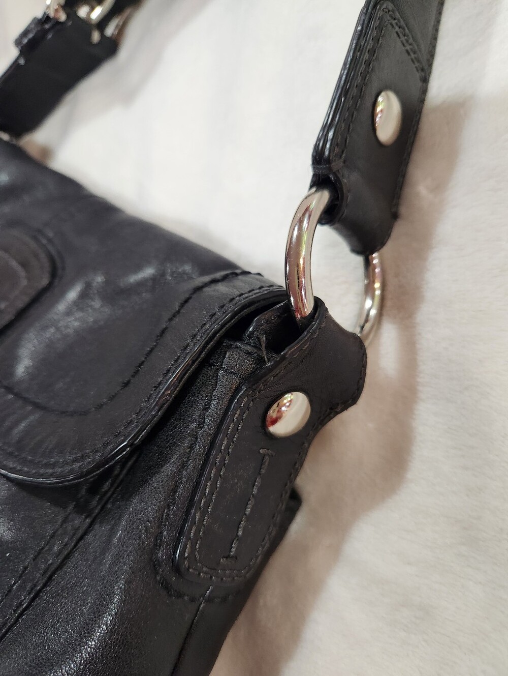 Coach Shoulder Soho Saddle Black Leather Bag, Vintage - Picture 5 of 13